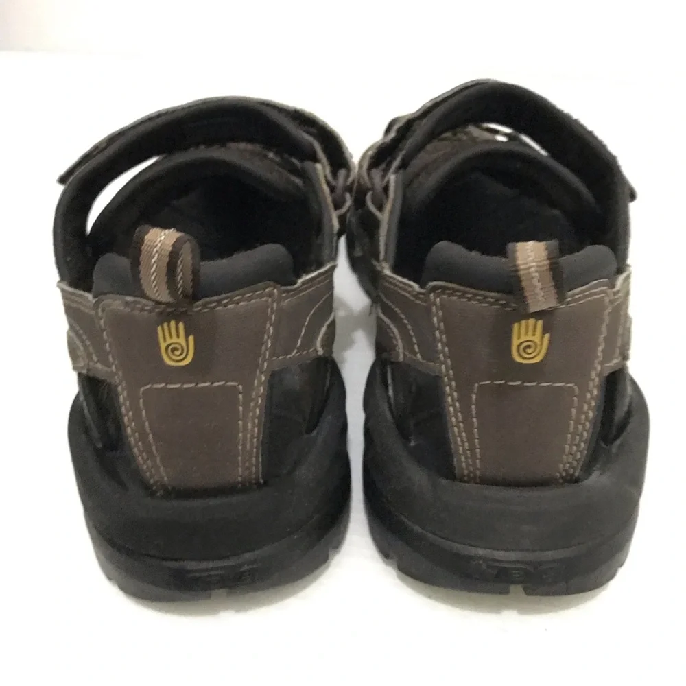 Teva Brown Outdoor Fisherman Sandals Size 9